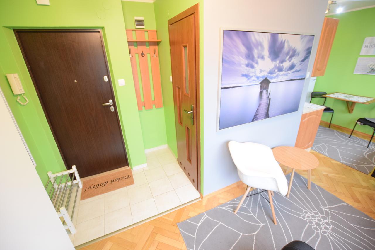 Elegant Apartment Chmielna Promenade Warsaw Exterior photo