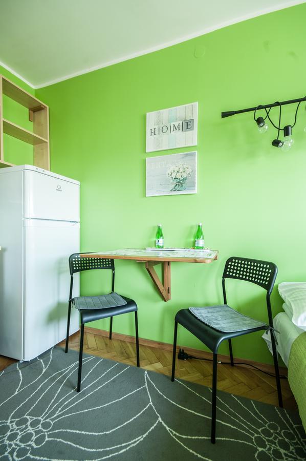 Elegant Apartment Chmielna Promenade Warsaw Exterior photo
